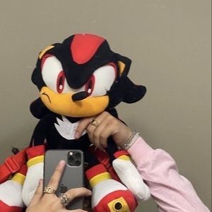 Meet your Posher, Loretta